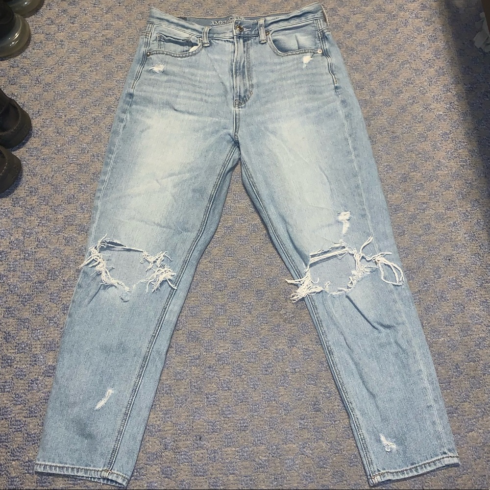 American Eagle Mom Jeans
